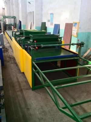 La machine à faire des carreaux à ondes de couleur de paille, la machine à faire des carreaux de toit en phase inverse