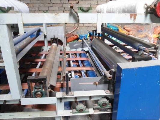 Le MgO murent la machine de fabrication de conseil/panneau de gypse avec la double expulsion de rouleau de double d'entraînement