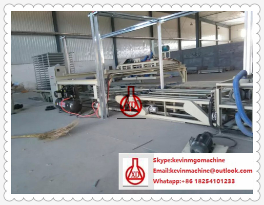 Chaîne de production de panneau de ciment de fibre de matériau de construction 2440 × de × 1220 taille de produit de 6 - de 30mm