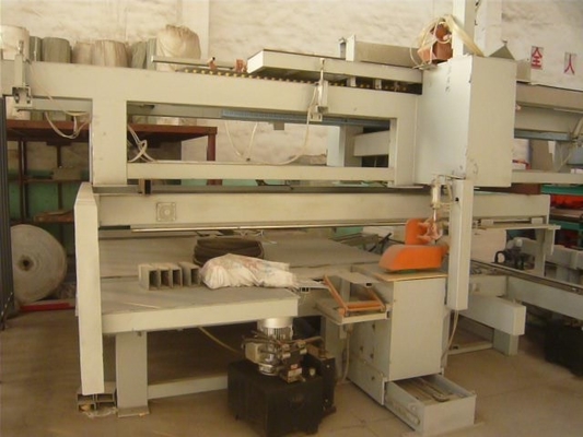 Grand format de fibre de ciment de gypse de panneau de machine semi automatique de fabrication