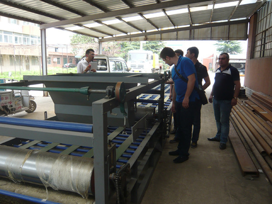 Chaîne de production automatique de panneau de MgO représentation de haute résistance pour des matériaux de construction